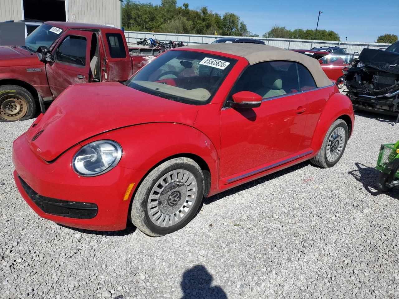 VOLKSWAGEN BEETLE 1.8 2015