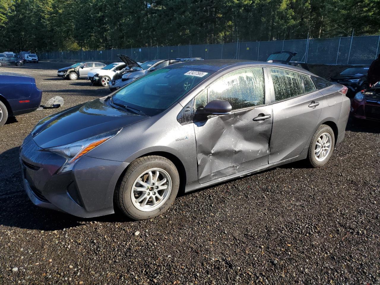 TOYOTA PRIUS 2017