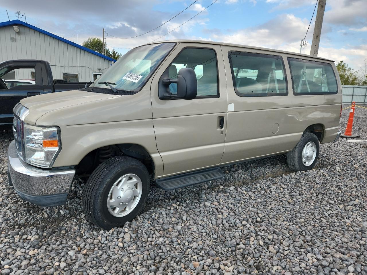 FORD ECONOLINE 2011