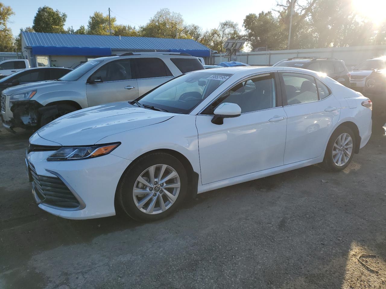 TOYOTA CAMRY 2024