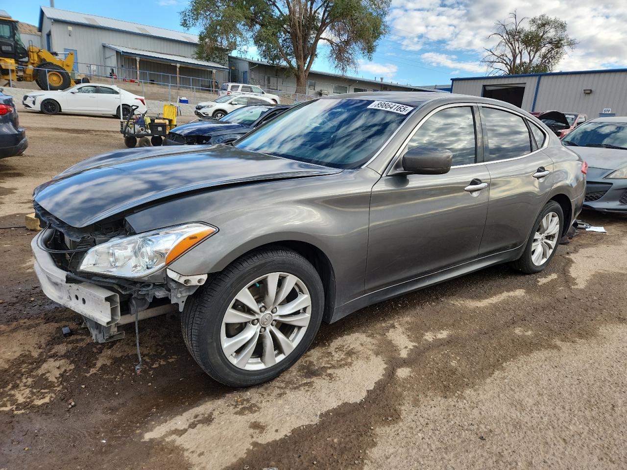 INFINITI M37 2011