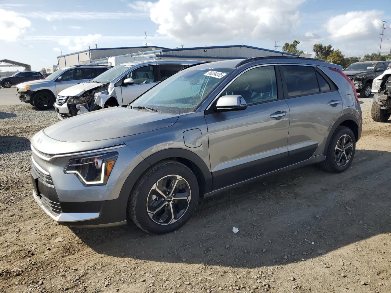 KIA NIRO EX 2025