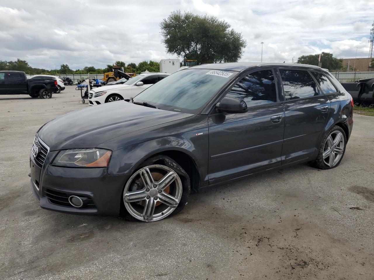 AUDI A3 PREMIUM 2013