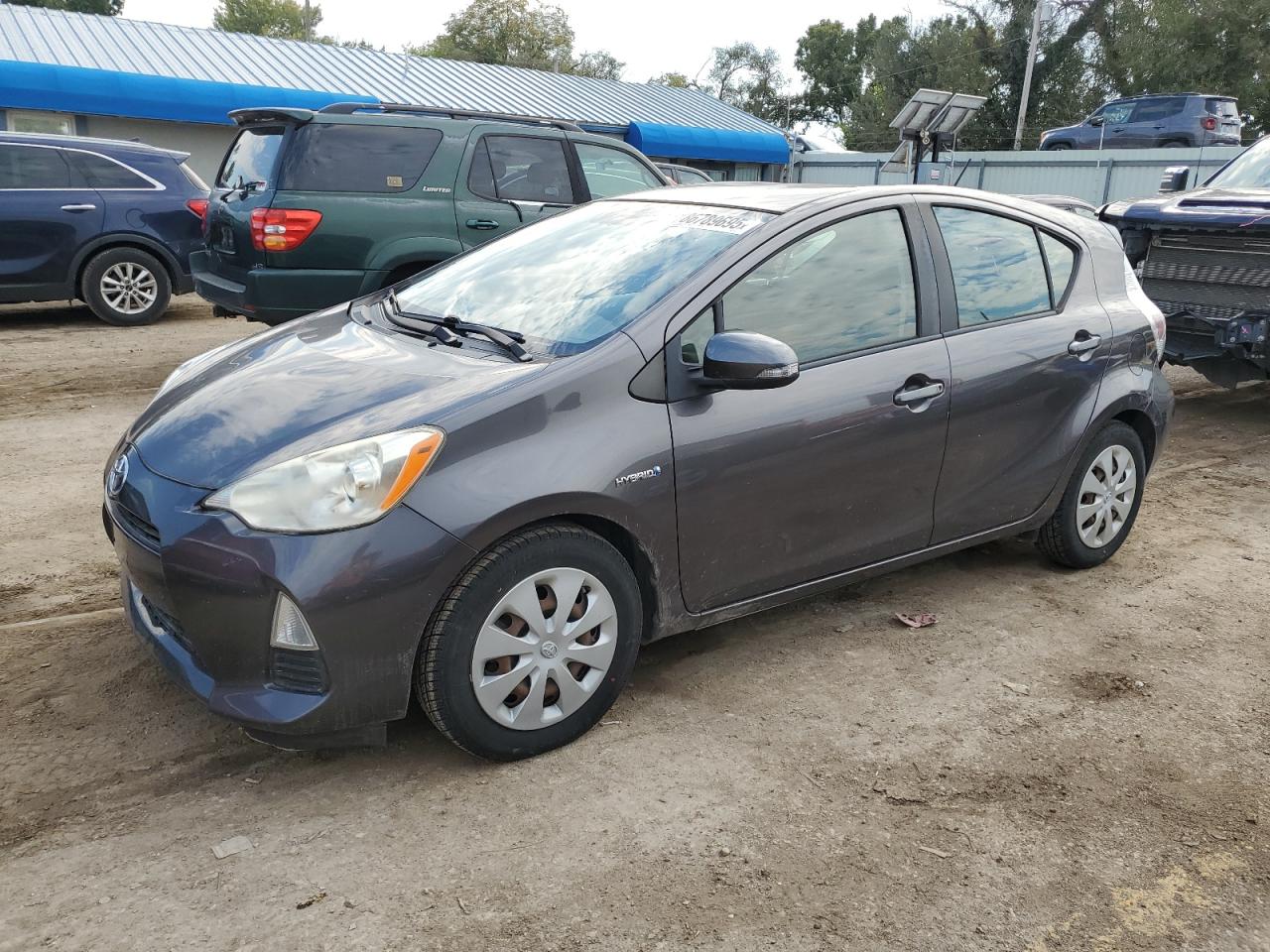 TOYOTA PRIUS C 2013