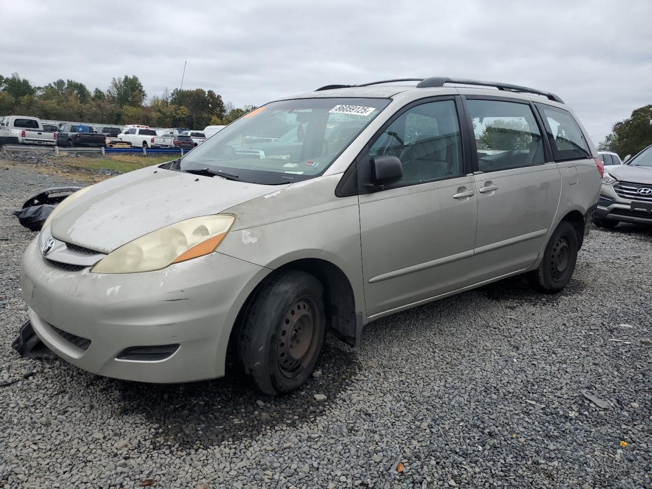 TOYOTA SIENNA CE 2006
