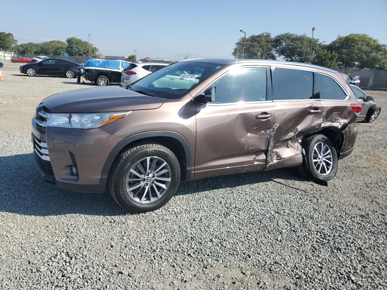 TOYOTA HIGHLANDER 2018