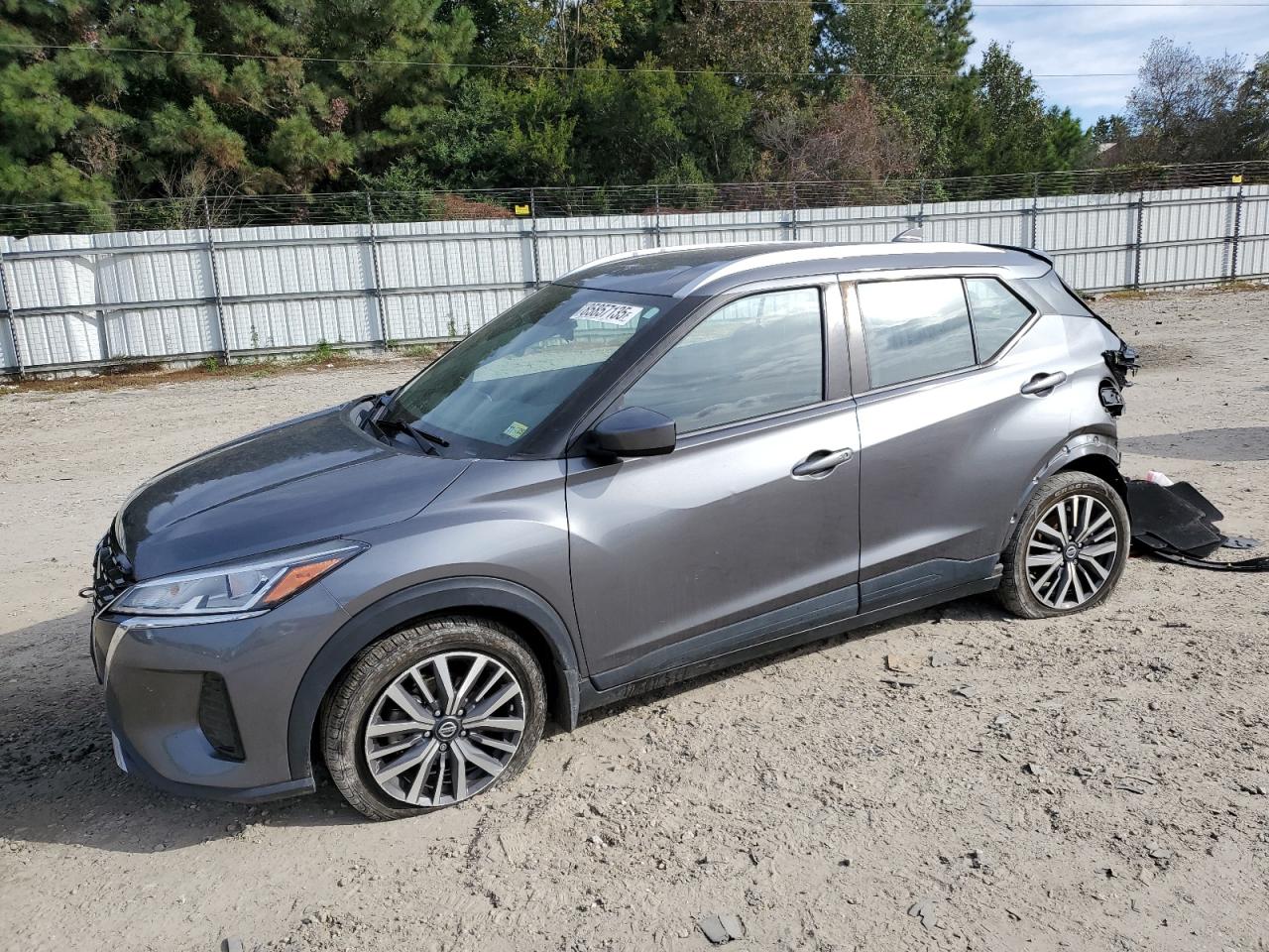 NISSAN KICKS SV 2021