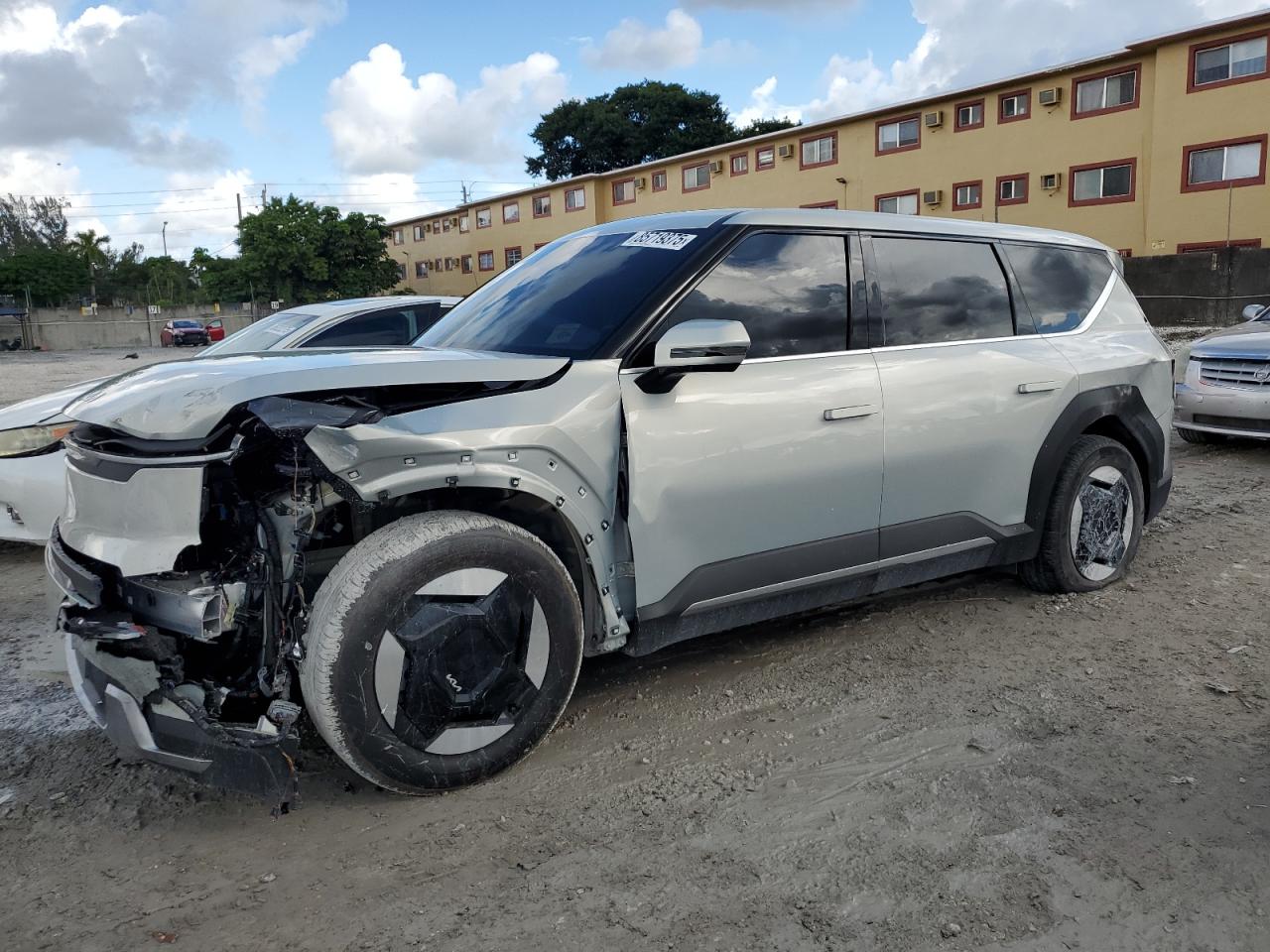 KIA EV9 LIGHT 2024