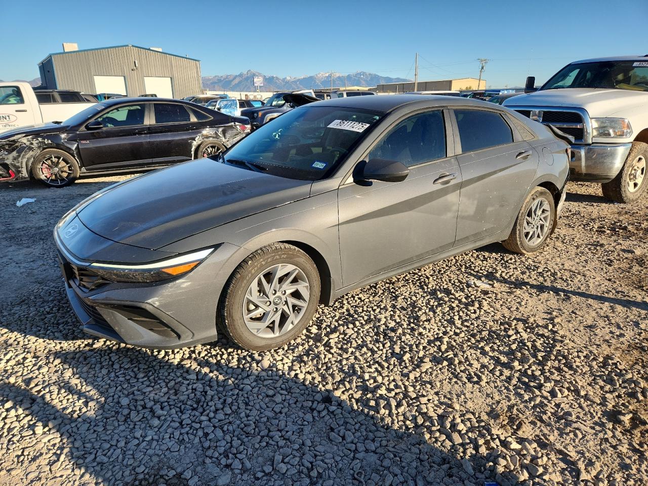 HYUNDAI ELANTRA 2024