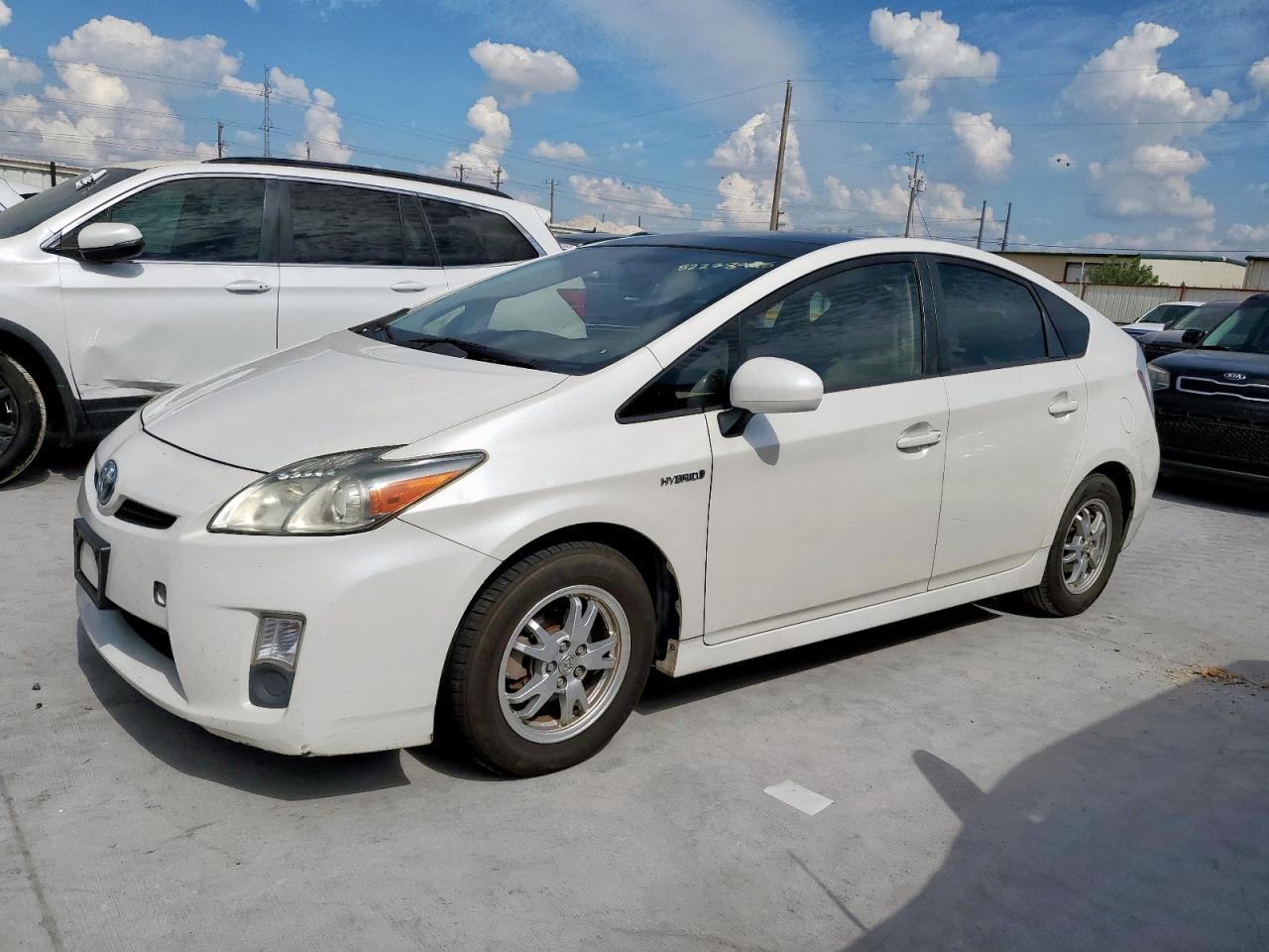 TOYOTA PRIUS 2010