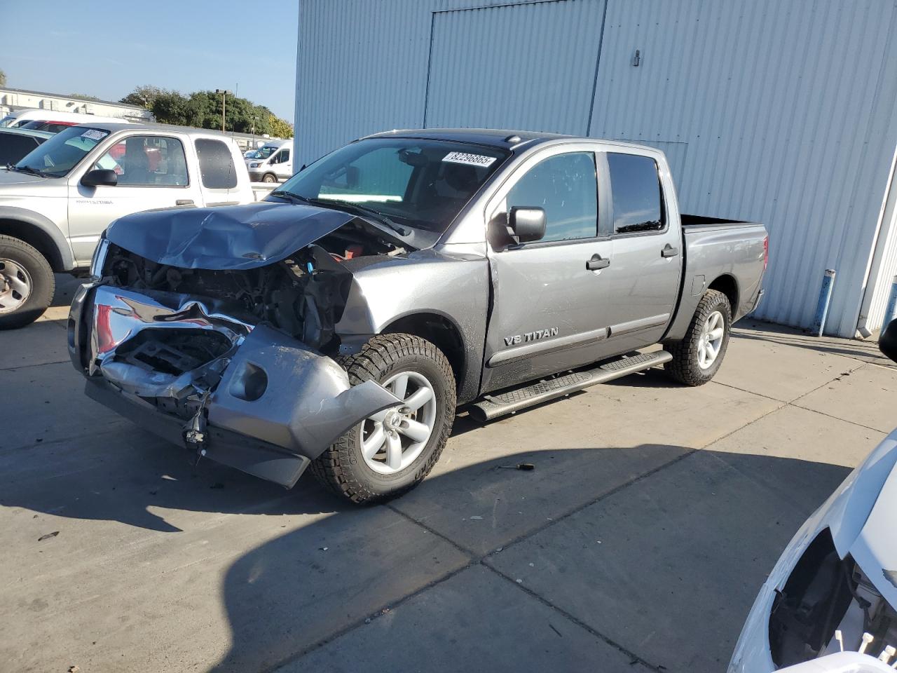 NISSAN TITAN S 2014