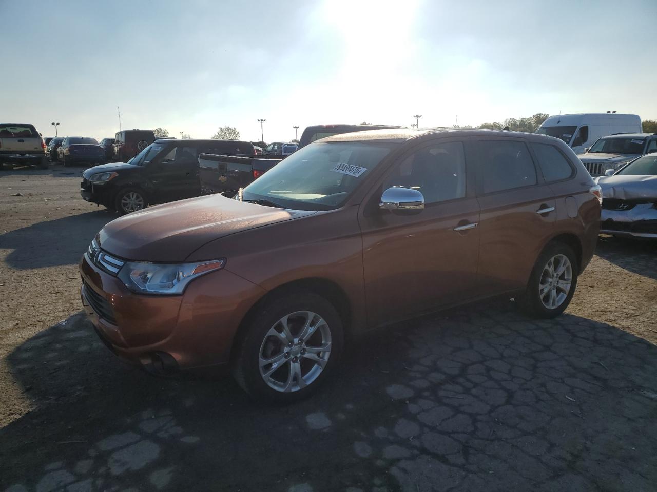 MITSUBISHI OUTLANDER 2014