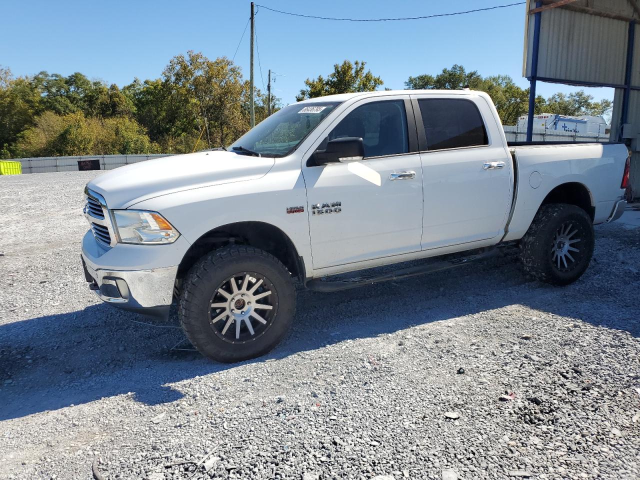 RAM 1500 SLT 2015