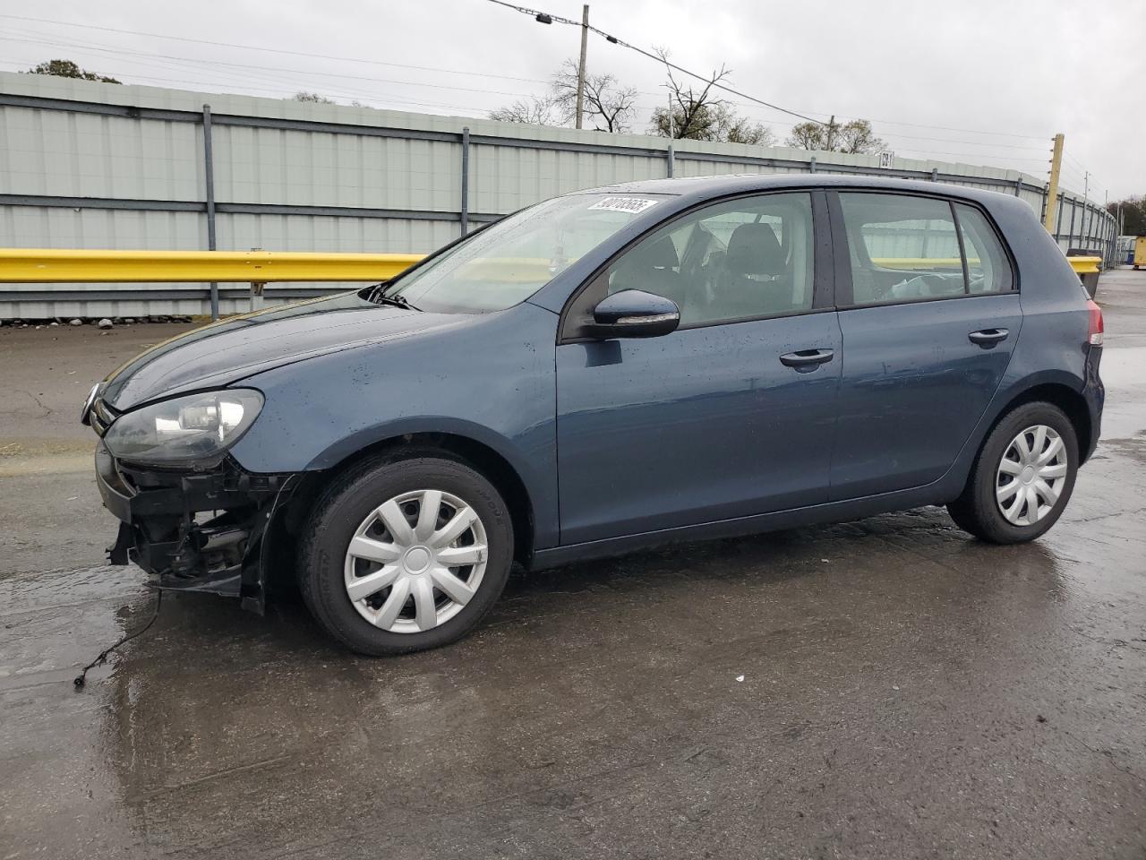 VOLKSWAGEN GOLF 2013