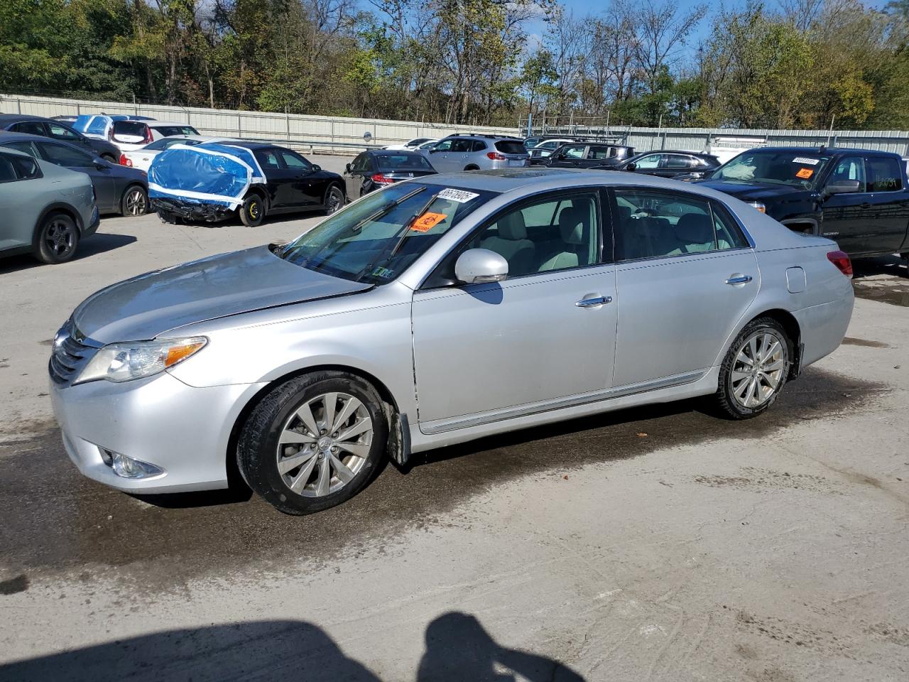 TOYOTA AVALON BAS 2011