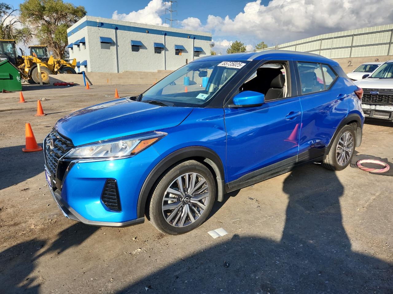 NISSAN KICKS SV 2024