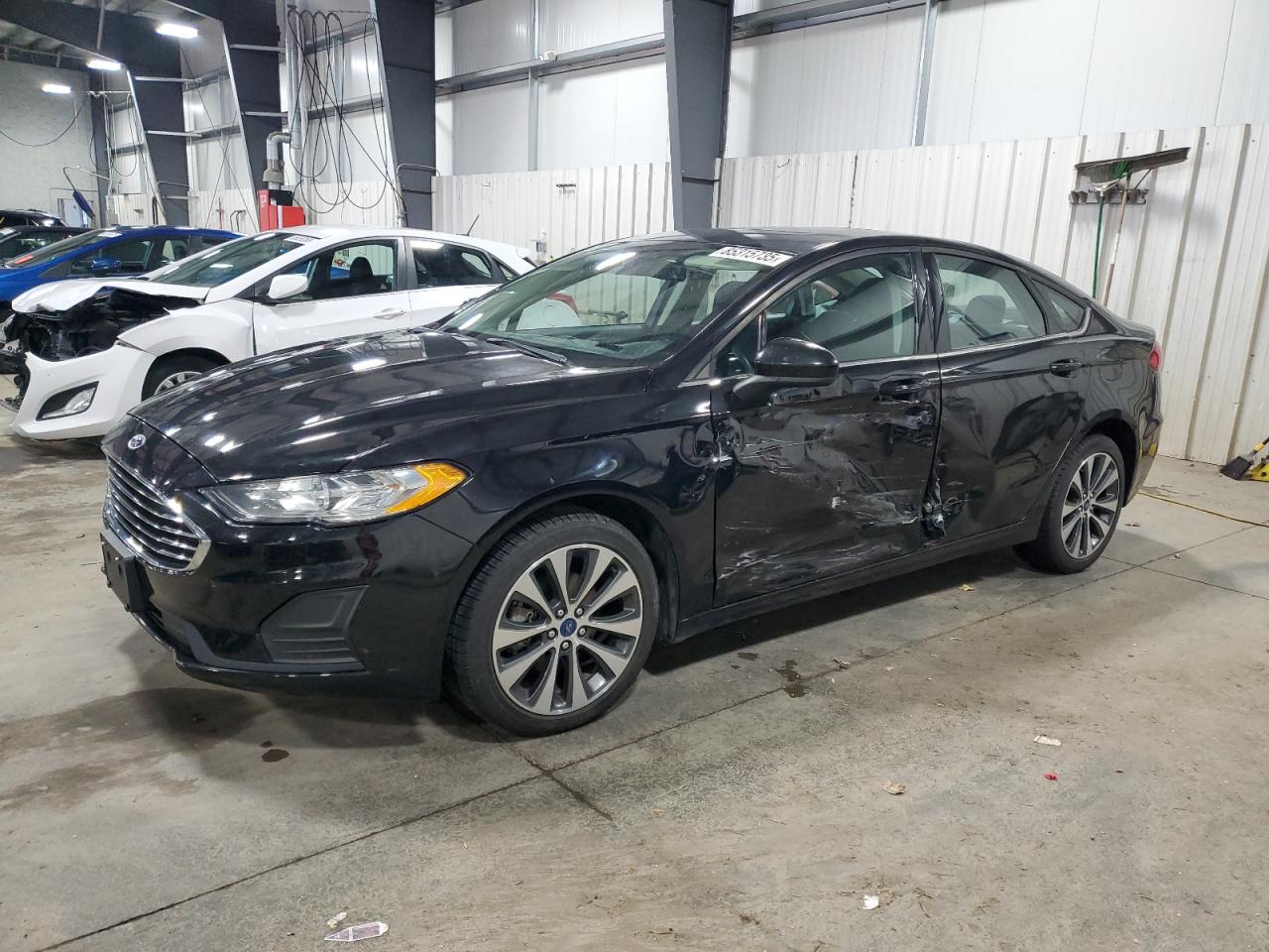 FORD FUSION SE 2020