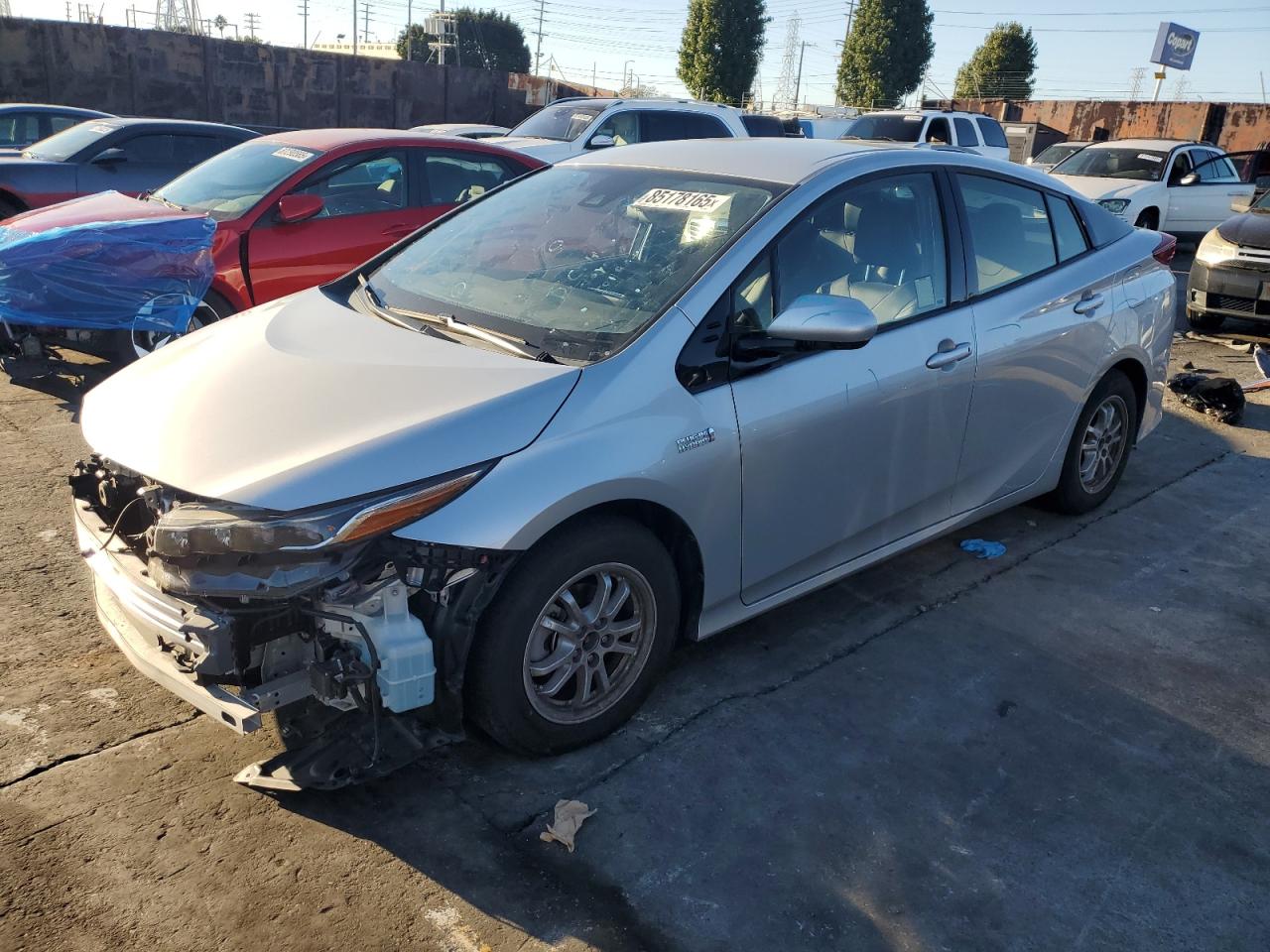 TOYOTA PRIUS PRIME 2017