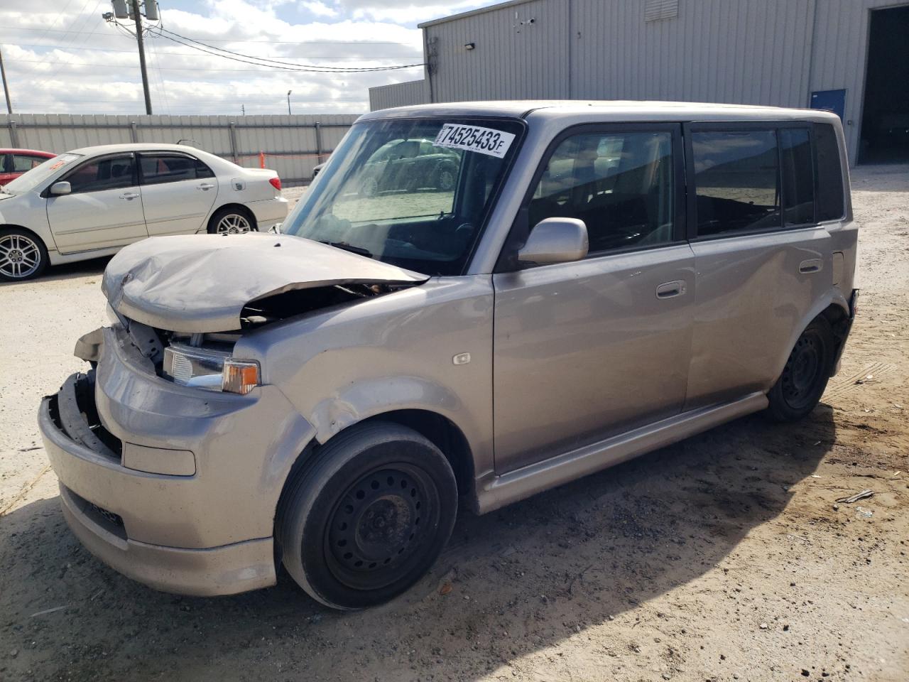 TOYOTA SCION XB 2006