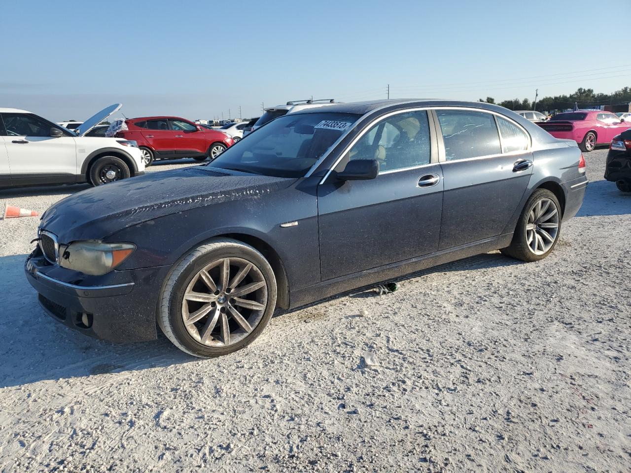 BMW 750 2007