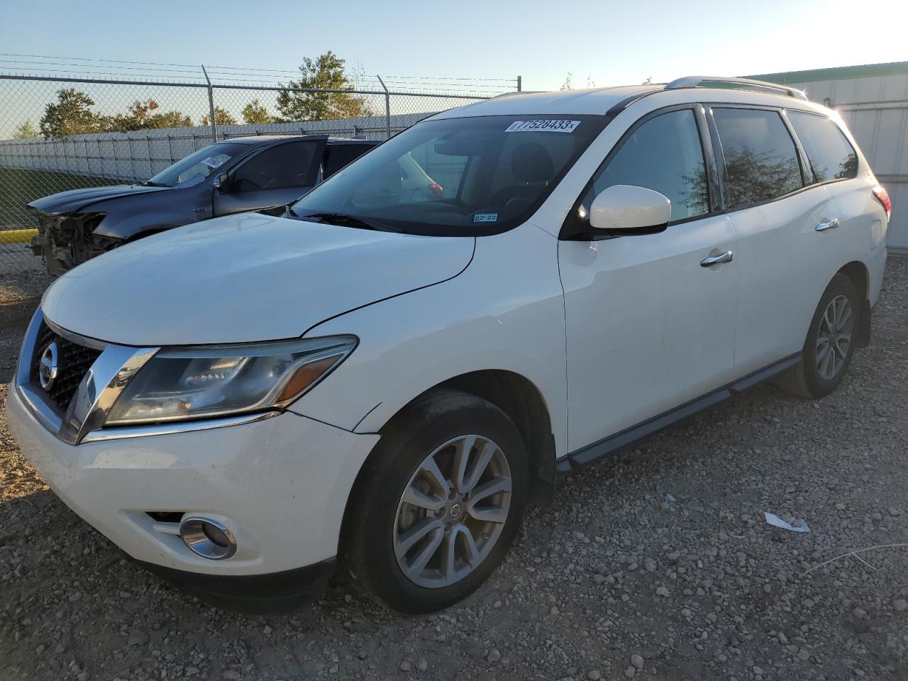 NISSAN PATHFINDER 2015