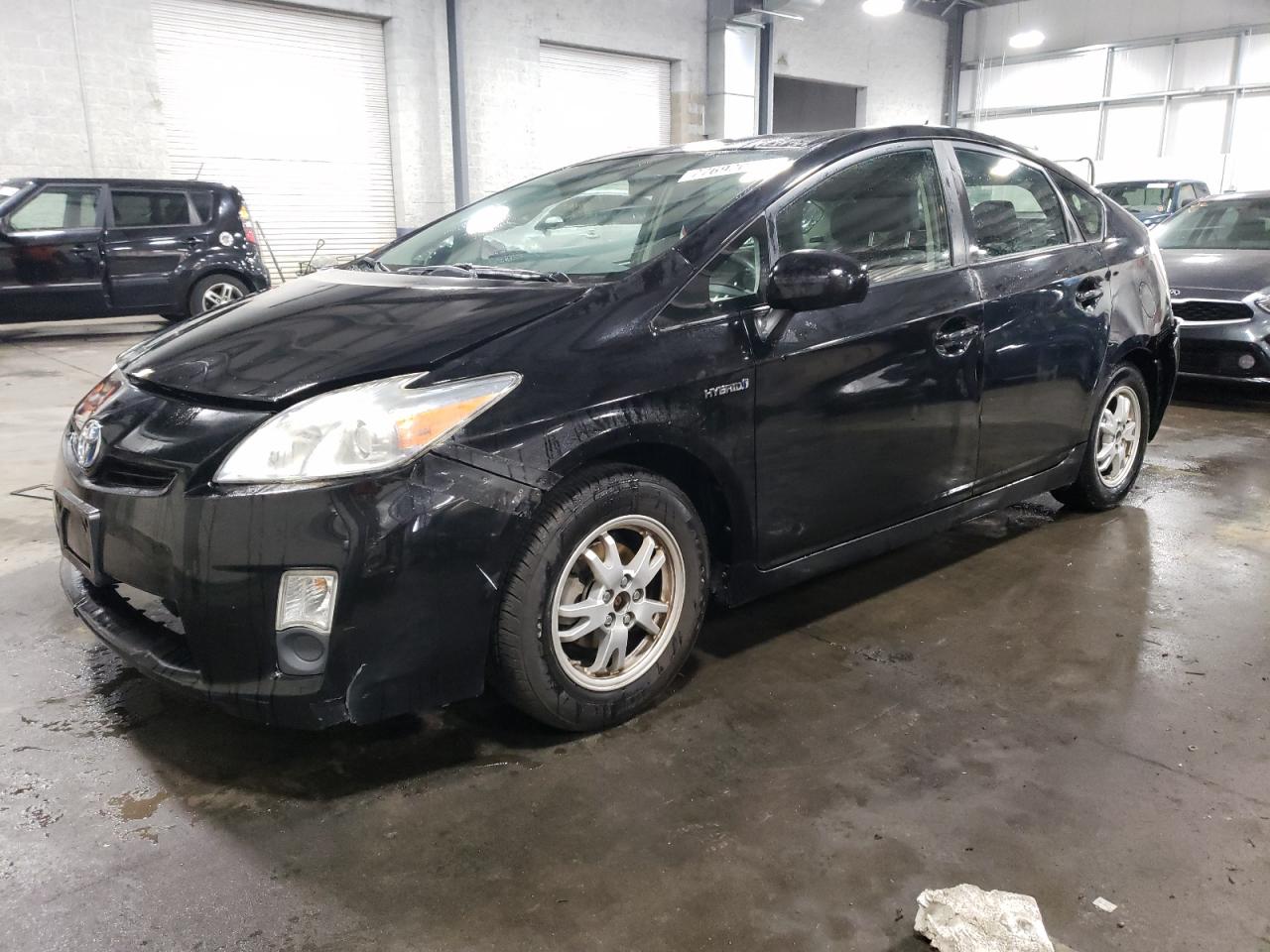 TOYOTA PRIUS 2011