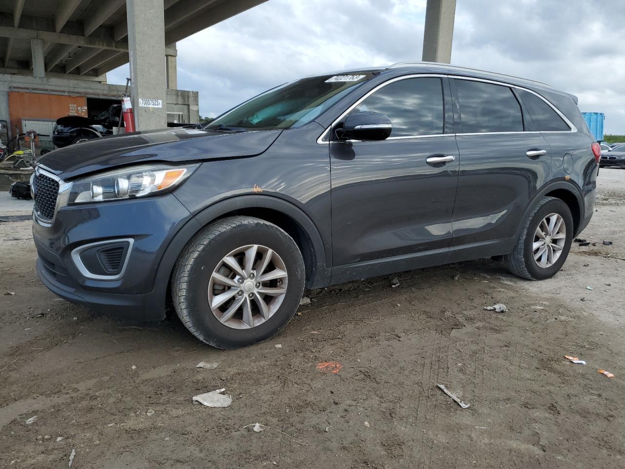 KIA SORENTO LX 2018