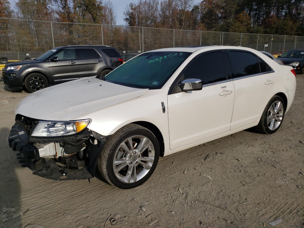 LINCOLN MKZ 2012