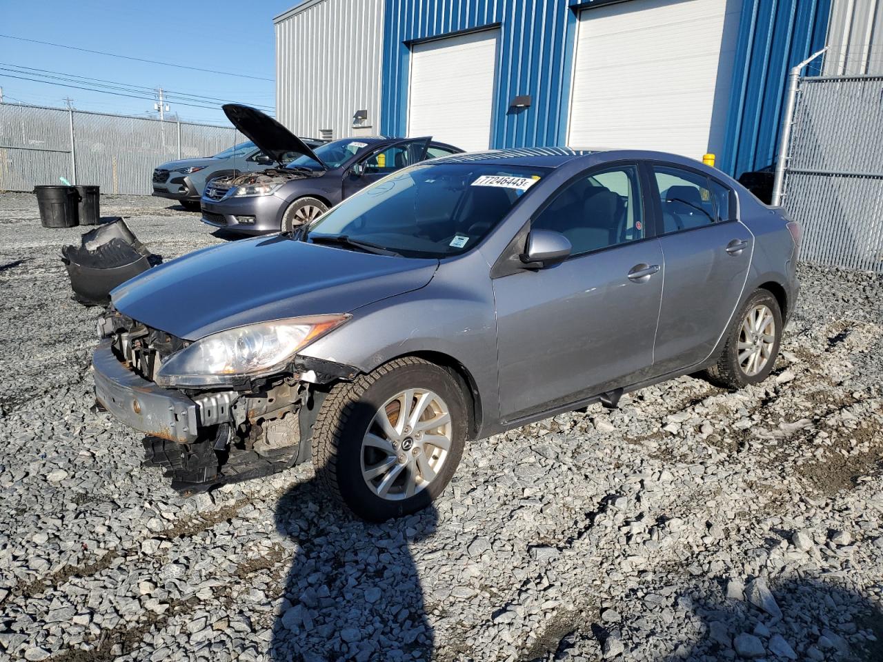 MAZDA 3 2013