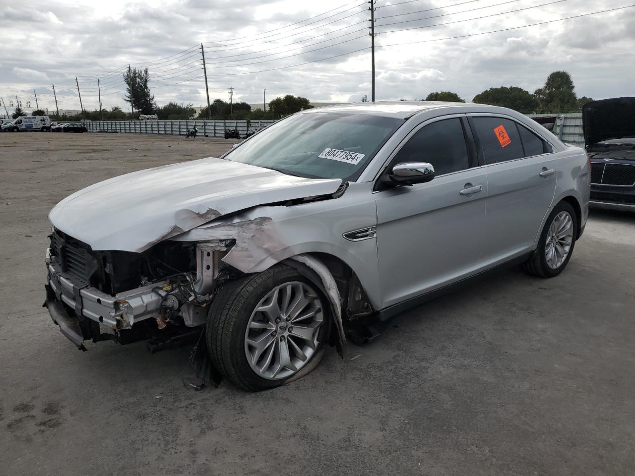 FORD TAURUS LIM 2018