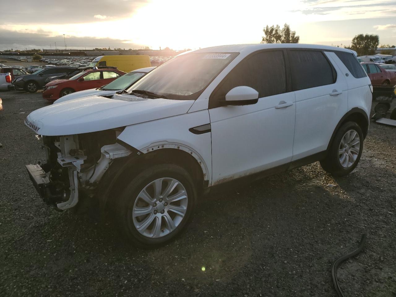 LAND ROVER DISCOVERY 2016