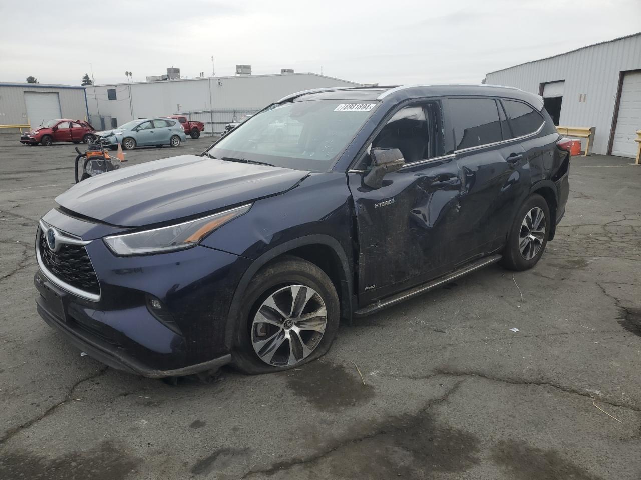 TOYOTA HIGHLANDER 2021