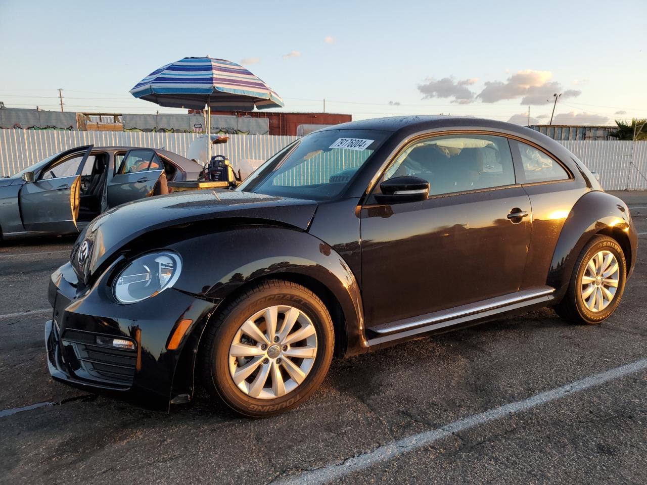 VOLKSWAGEN BEETLE S 2019