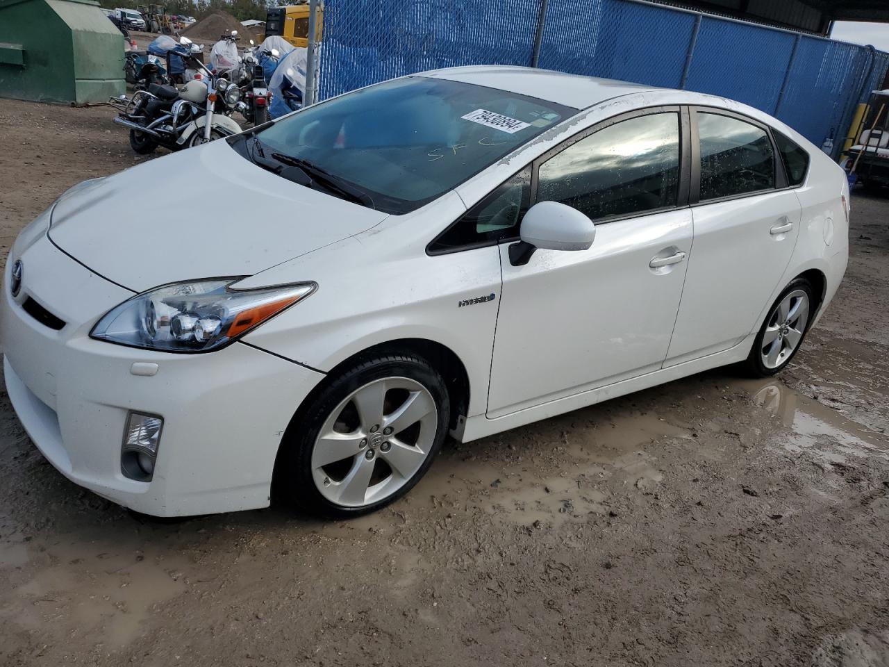 TOYOTA PRIUS 2010