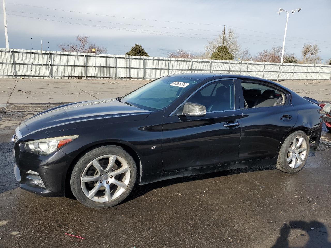 INFINITI Q50 BASE 2015
