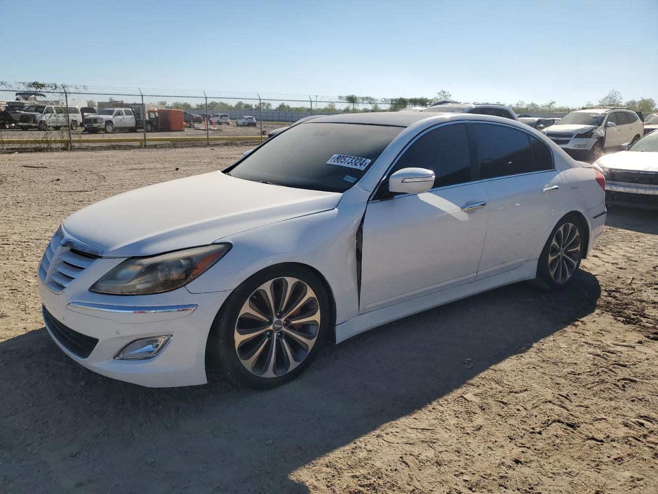 HYUNDAI GENESIS 5. 2013