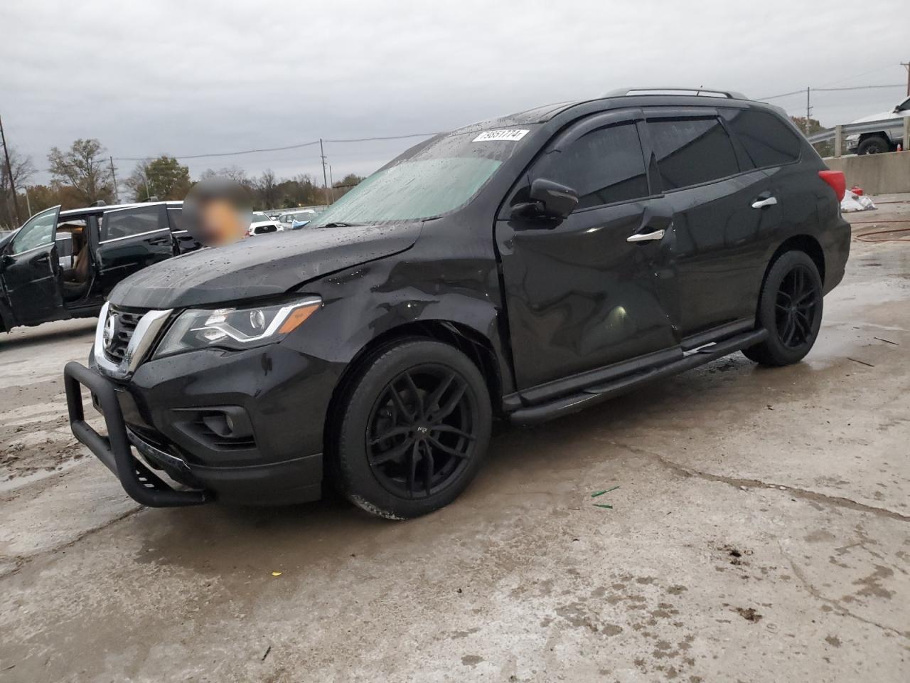 NISSAN PATHFINDER 2018