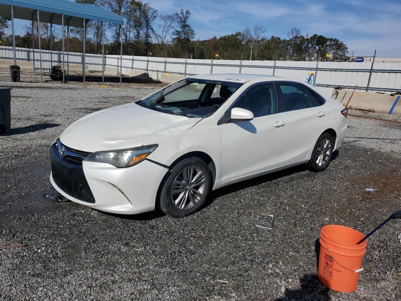 TOYOTA CAMRY LE 2015