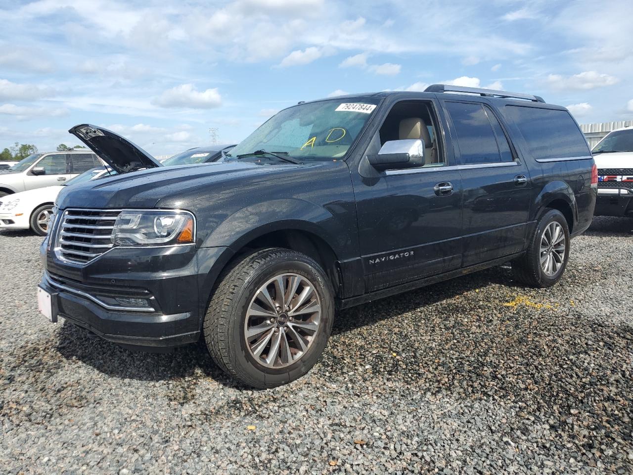 LINCOLN NAVIGATOR 2015