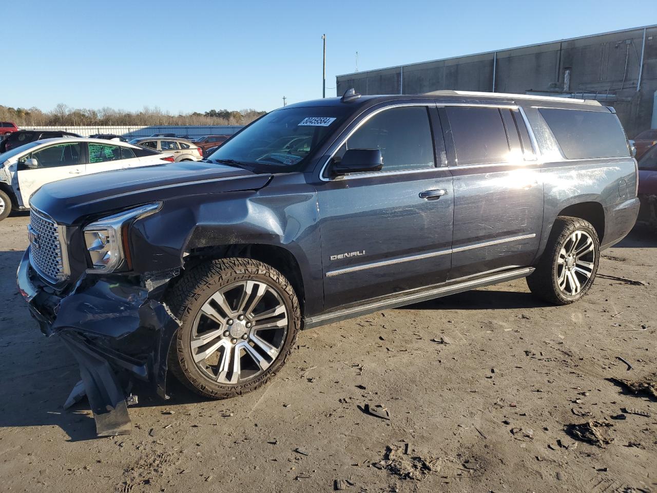 GMC YUKON XL D 2017