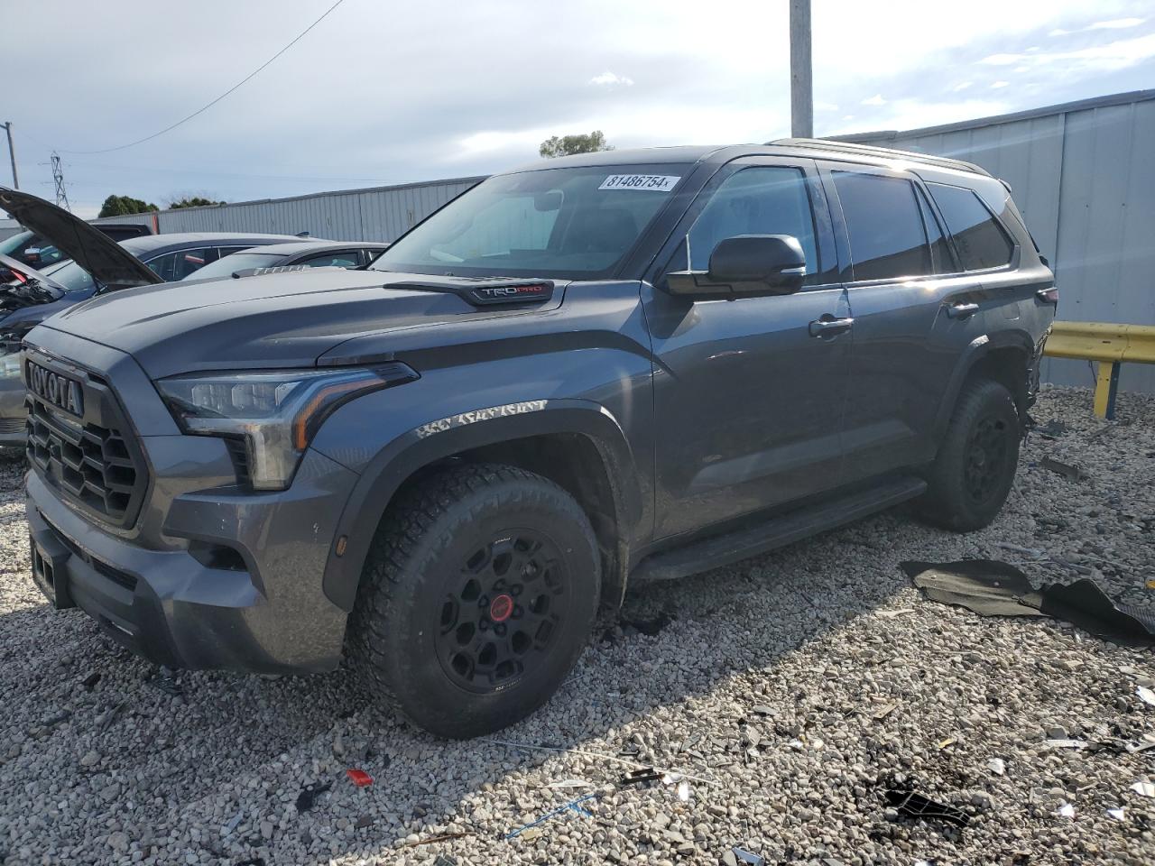 TOYOTA SEQUOIA SR 2023