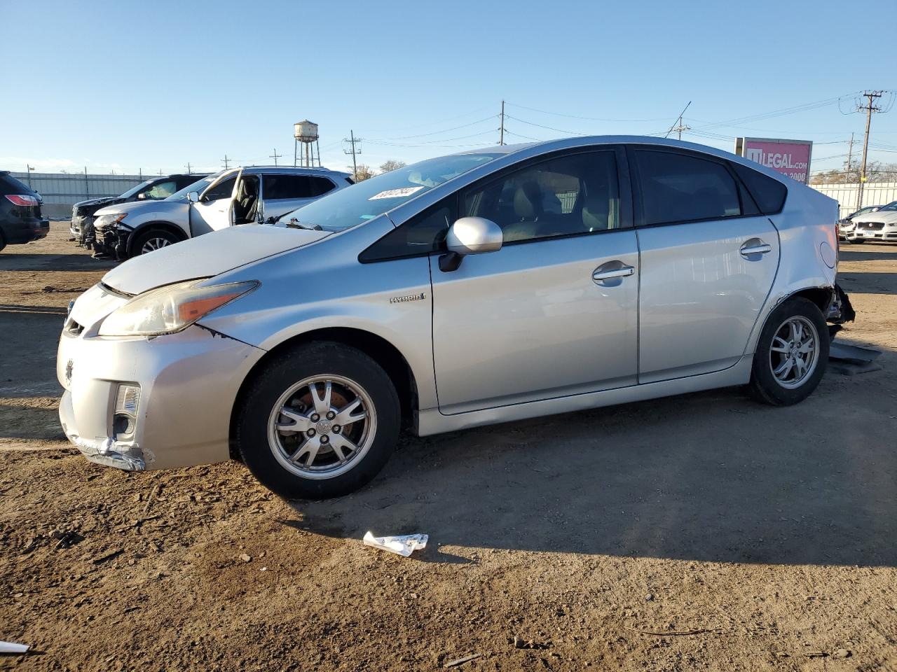 TOYOTA PRIUS 2010