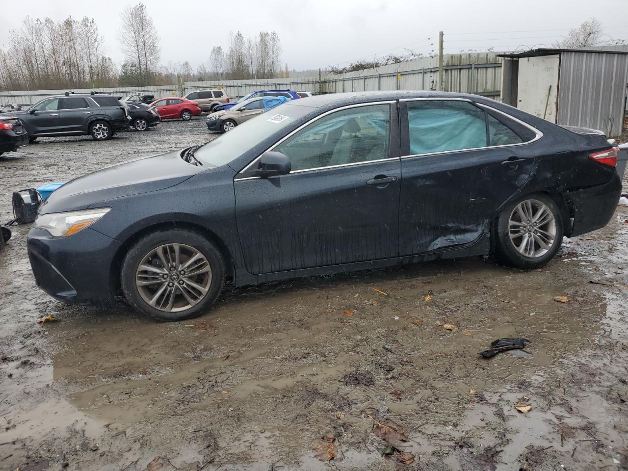 TOYOTA CAMRY LE 2017