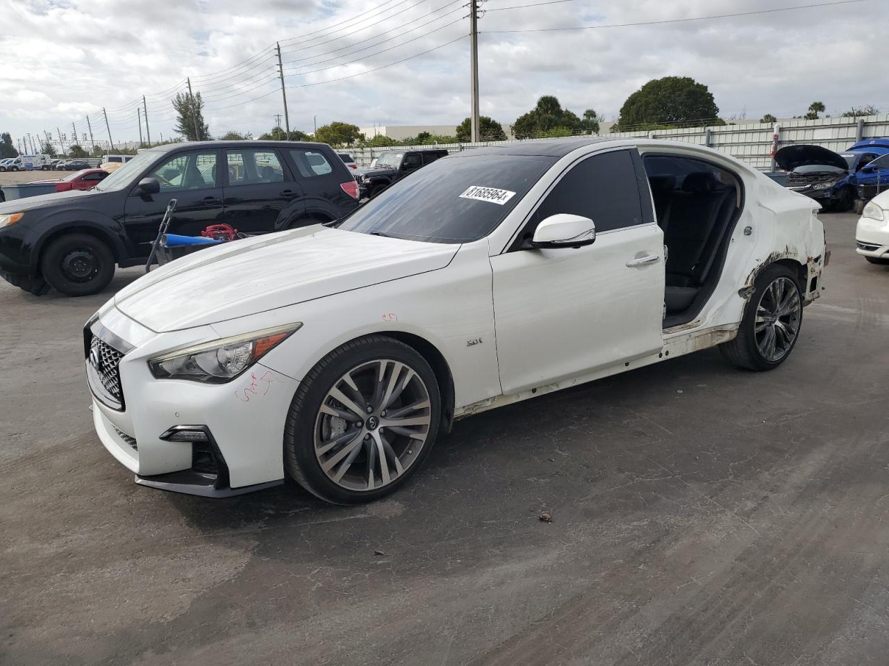 INFINITI Q50 LUXE 2018