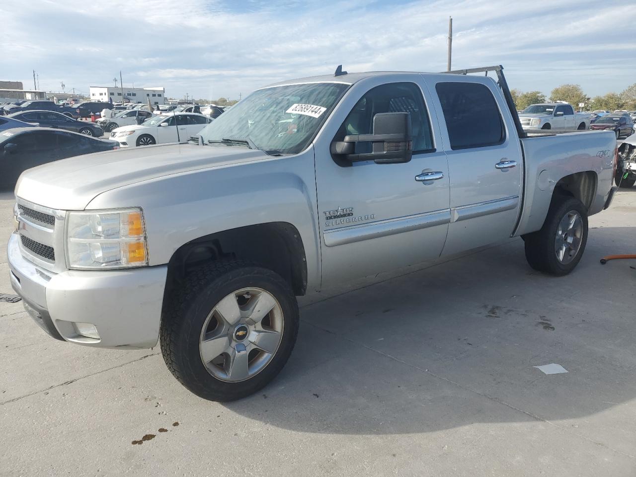 CHEVROLET SILVERADO 2011