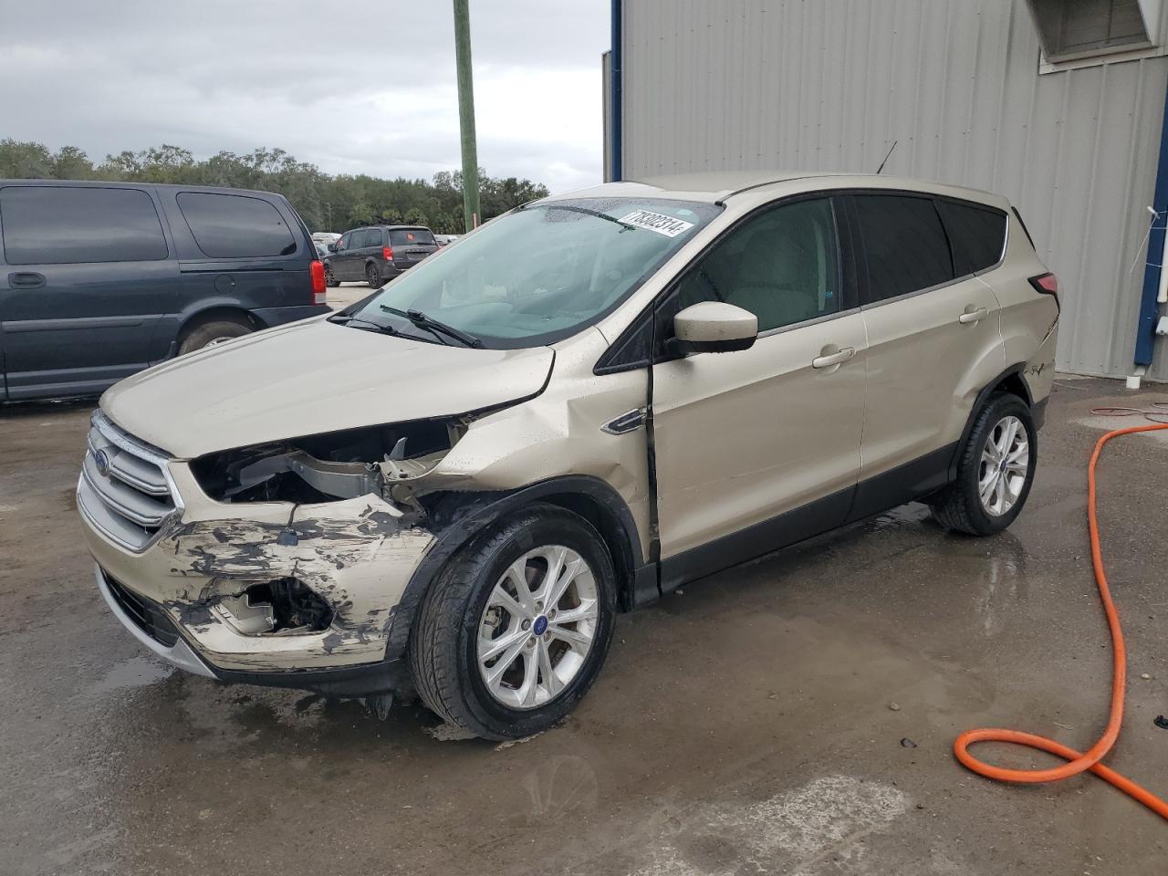 FORD ESCAPE SE 2017