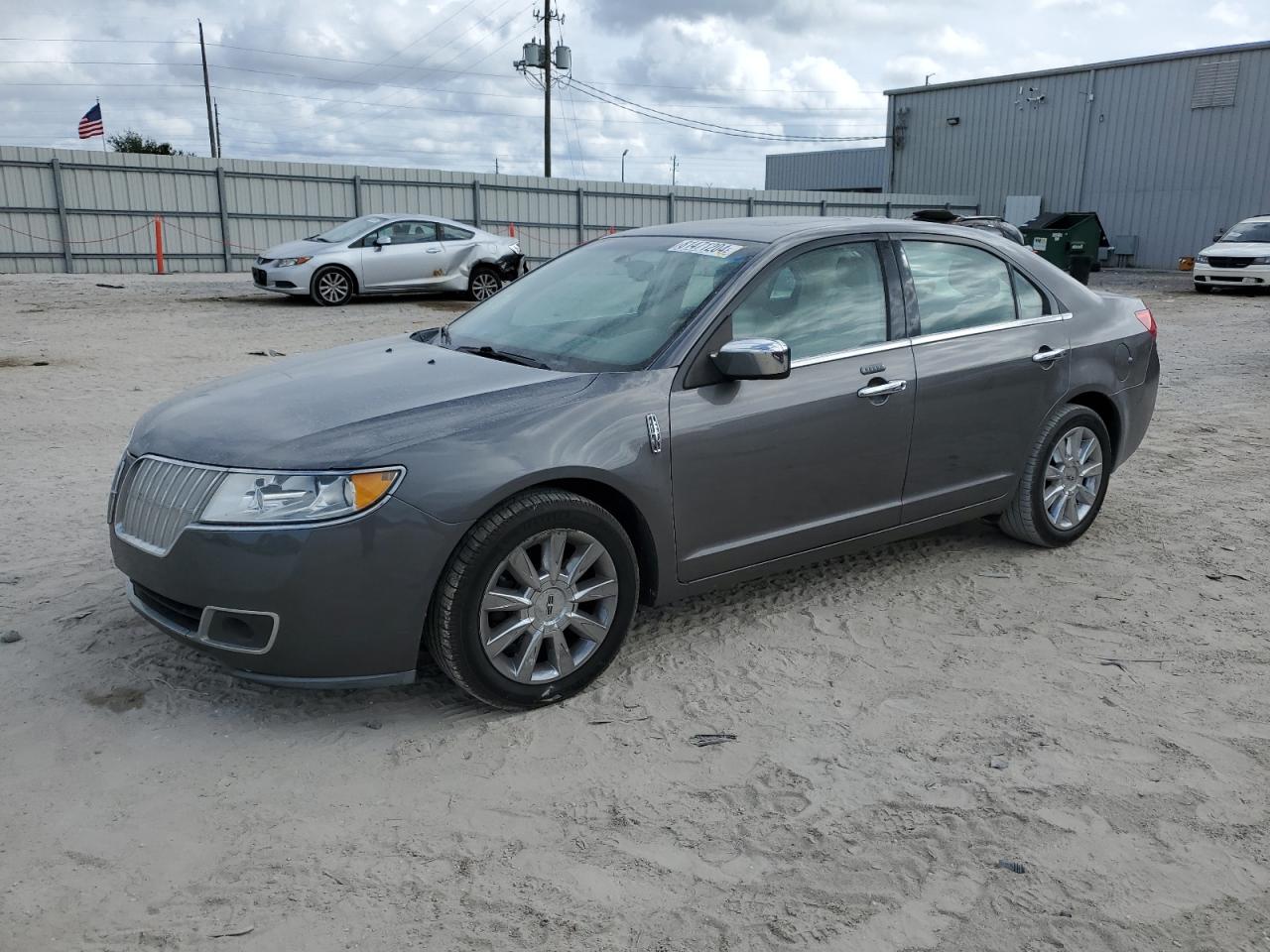 LINCOLN MKZ 2011