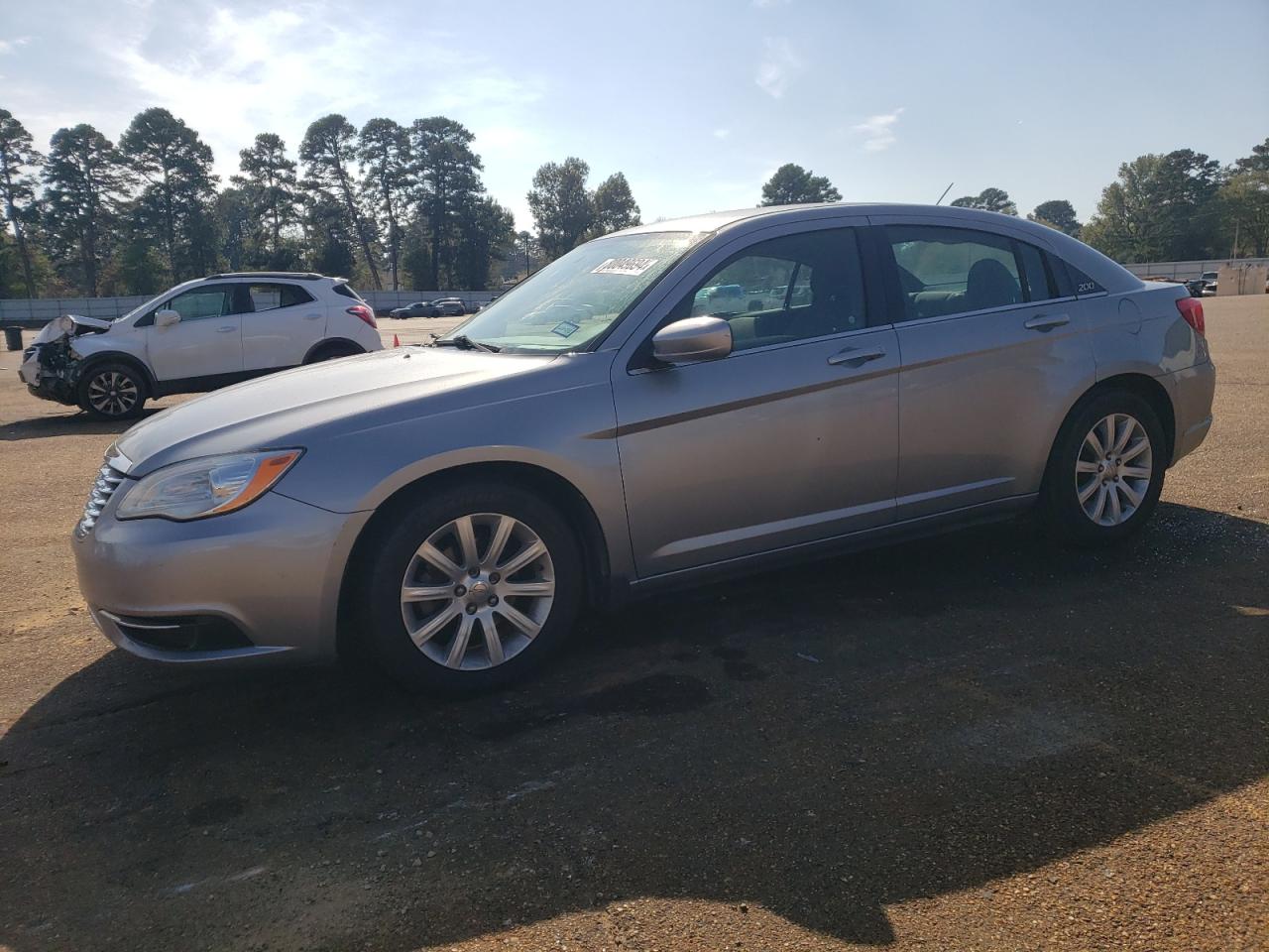 CHRYSLER 200 TOURIN 2013