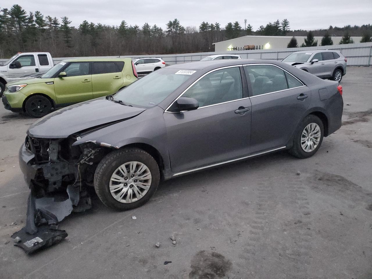 TOYOTA CAMRY L 2013