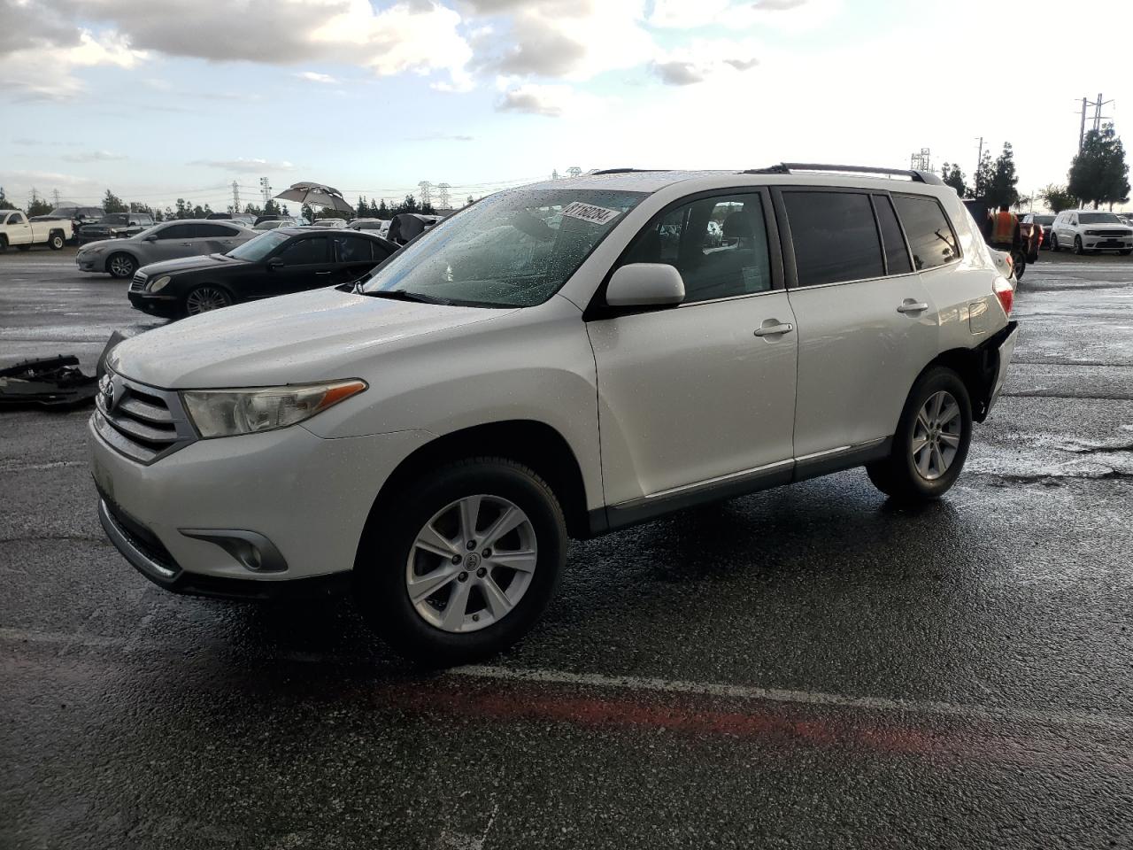 TOYOTA HIGHLANDER 2013